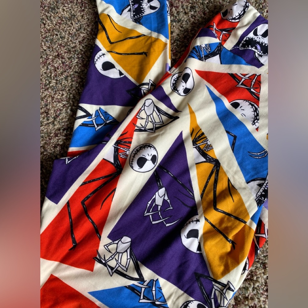 Lularoe Jack nightmare before Christmas leggings.